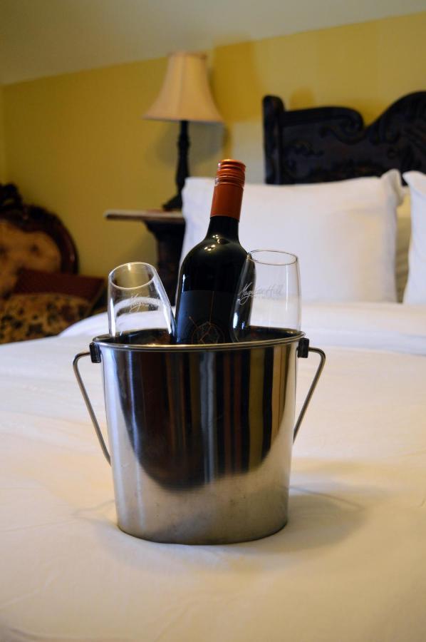 Magnetic Hill Winery Hotel Moncton Kültér fotó